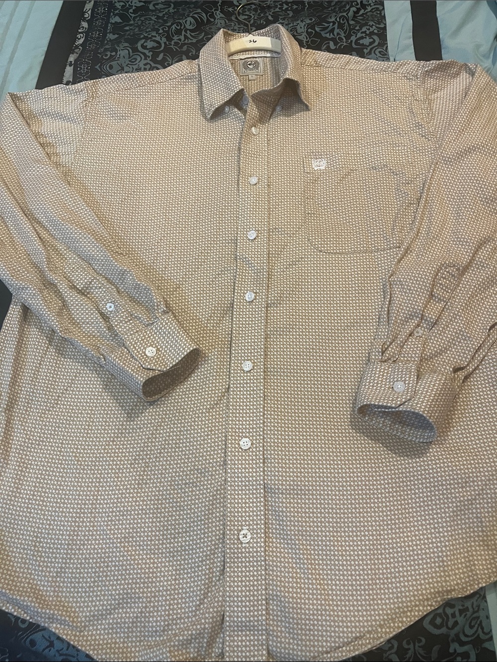 Cinch Men's Beige Micro-Pattern Long Sleeve Button Shirt